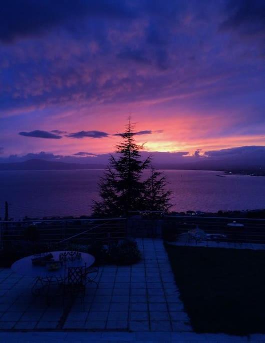 Marine'S Lux Villa:Golden Sunset Kalamáta Kültér fotó